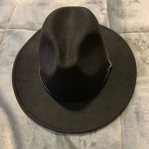 TRENDY WIDE BRIM FEDORA